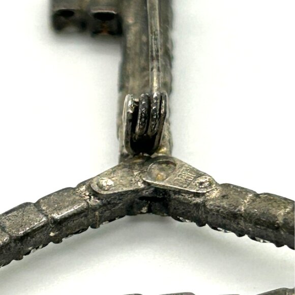 Vintage 1940s Broock Rhinestone Key To My Heart Pot Metal Brooch WWII Era - Picture 11 of 16